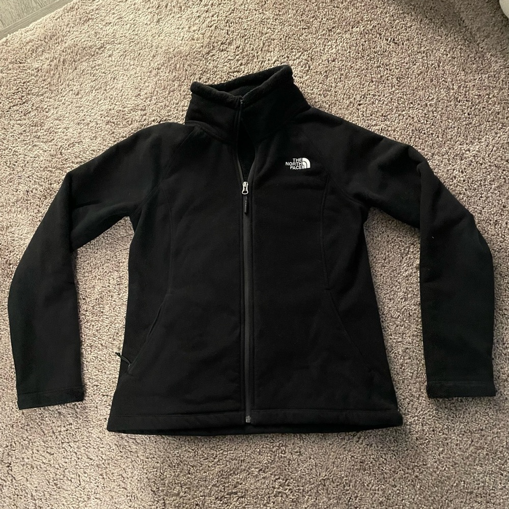 Gently used women’s North Face fleece jacket size medium